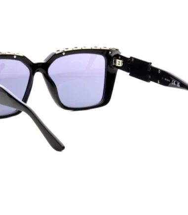 GUESS 7915 01A